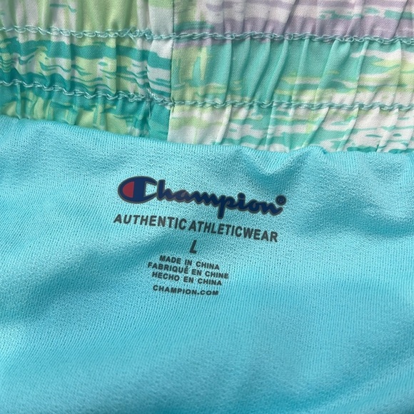 Champion Vibrant girl’s Athletic Shorts size Large. NWT! - Picture 6 of 7